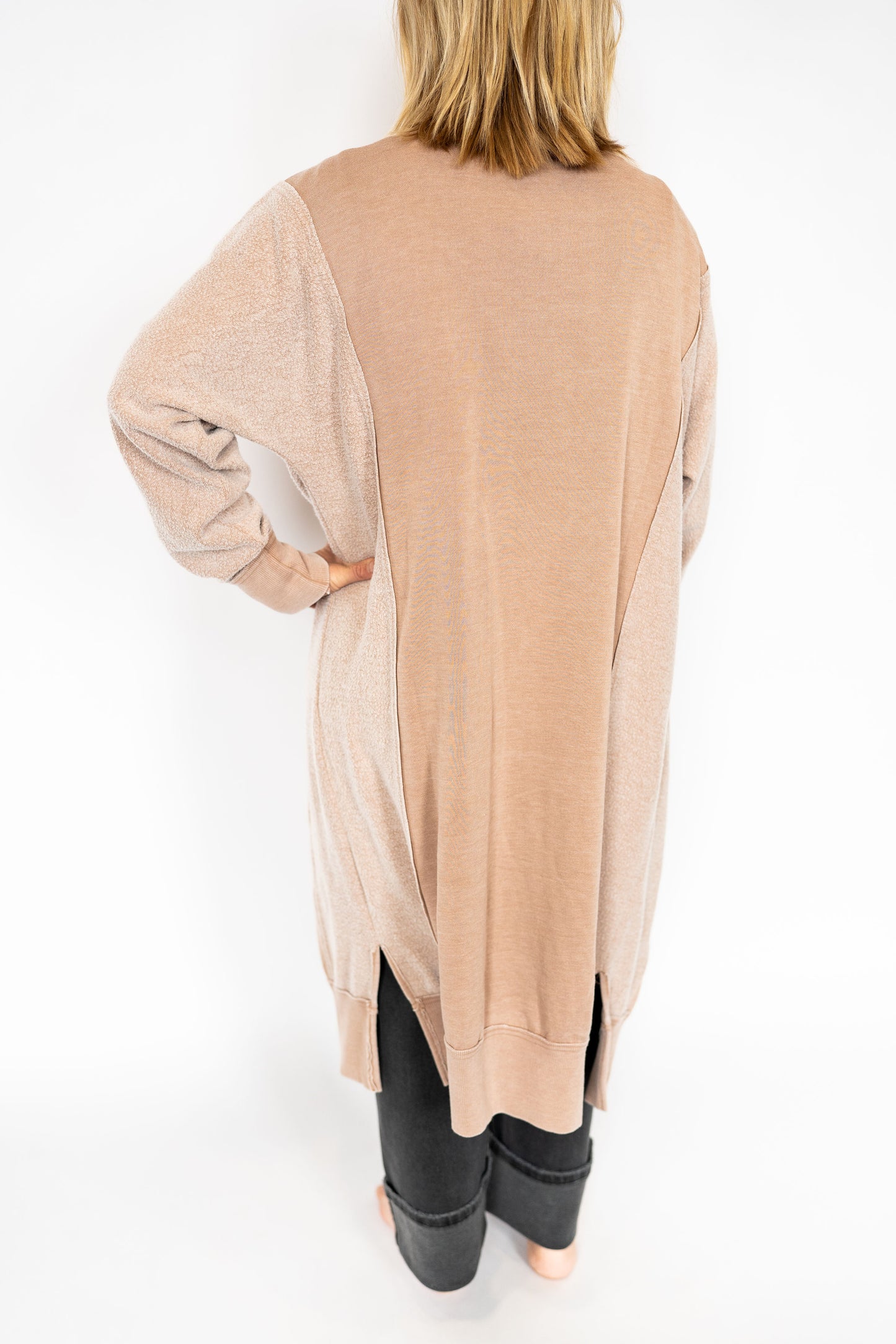 Desi Sweatshirt Cardigan-Taupe