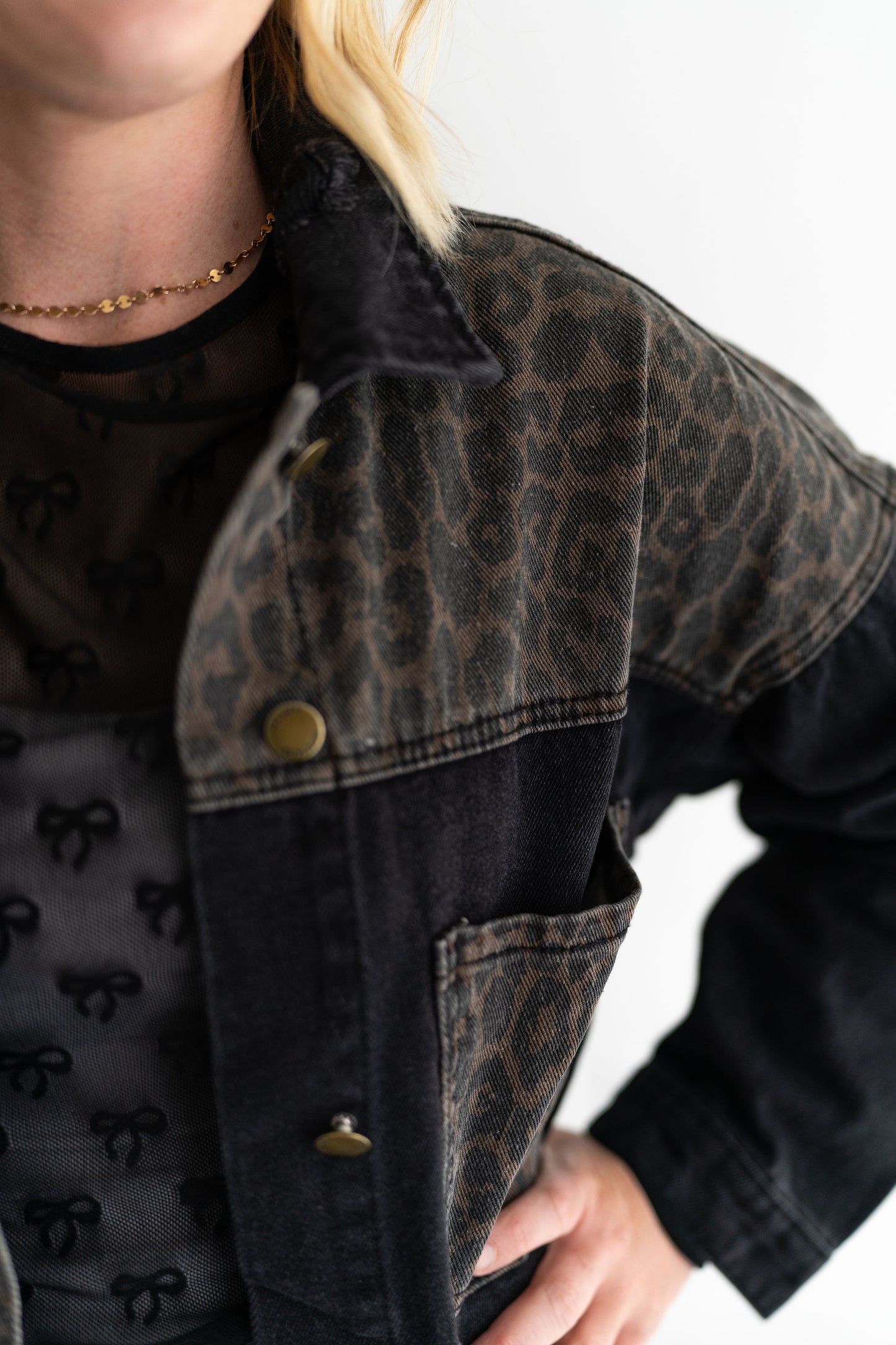 Wild Side Denim Jacket-Veveret