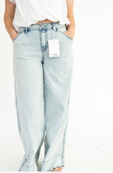 1822 Denim 28in Scallop Hem Wide Leg Jeans - Teigan & Co