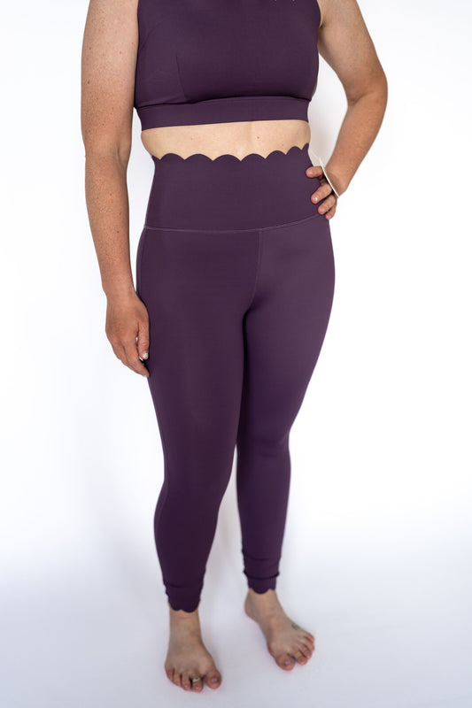 Scalloped Perfection Leggings-Plum