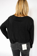 V-Neck Bubble Long Sleeve Tee – Black